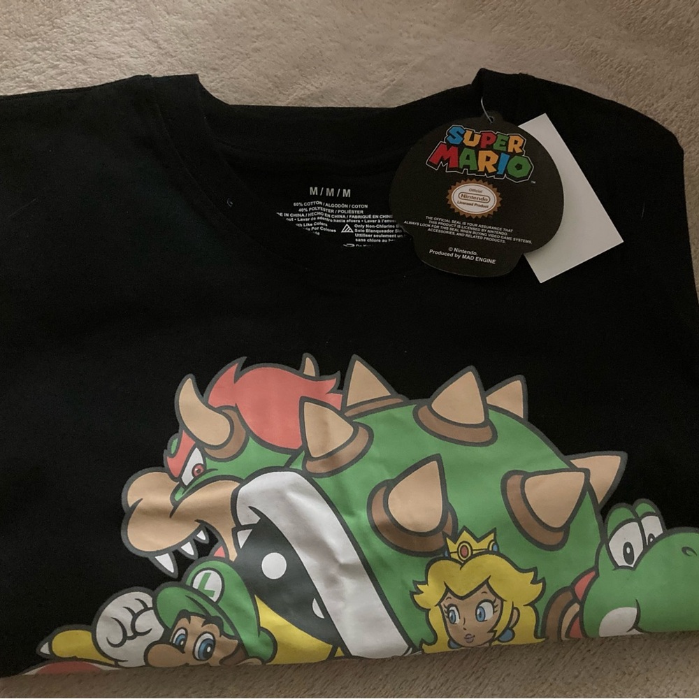 MAD Engine Super Mario Black T-Shirt, Medium - NWTs